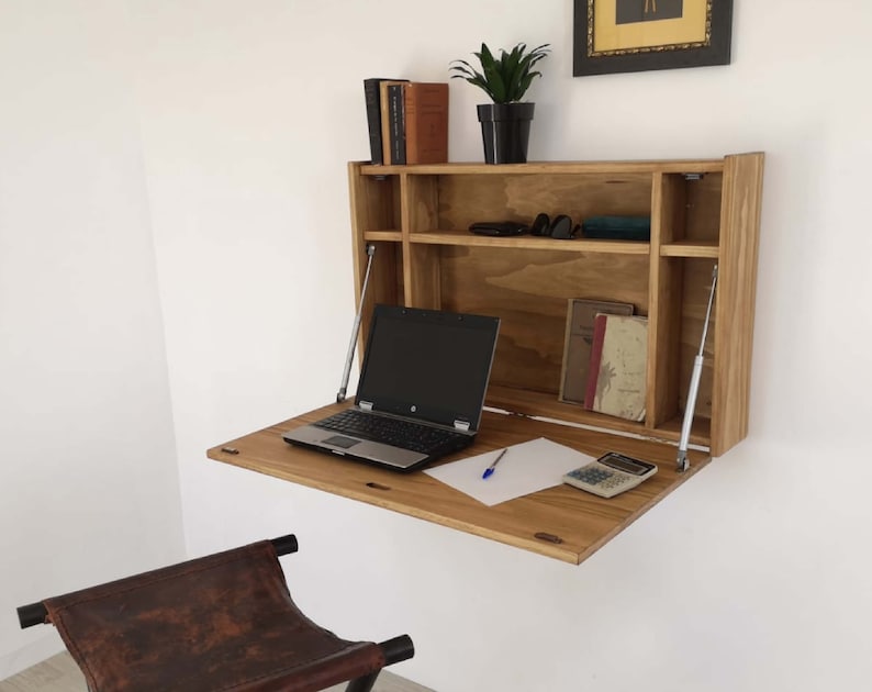 Wall desk